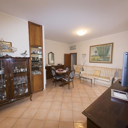 Pompei Deluxe Apartment Formia Eksteriør bilde