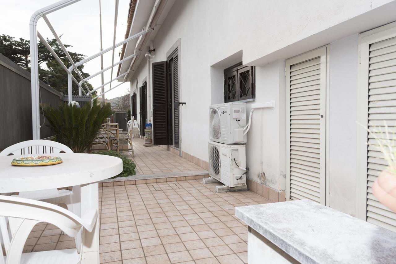 Pompei Deluxe Apartment Formia Eksteriør bilde